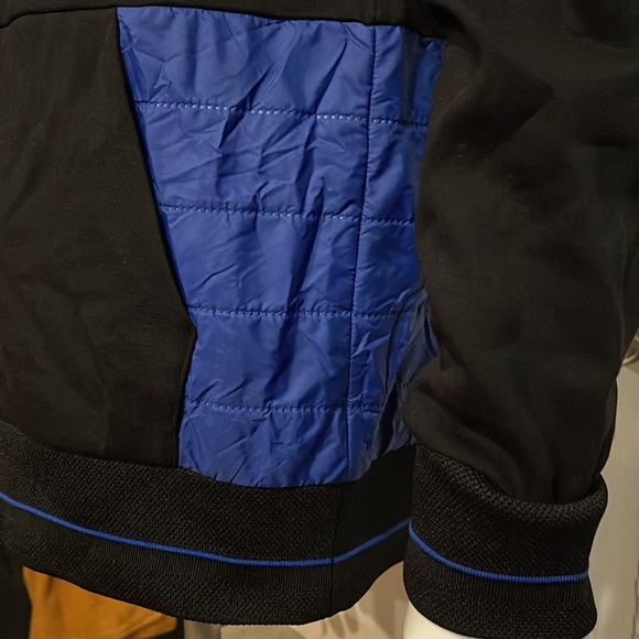 Kors X Tech Color Block Full Zip Drawstring Mixed Media Attached Hood Jacket - Picture 5 of 15